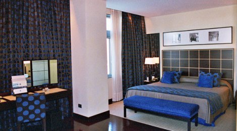 grand-marina-hotel-barcelona-room